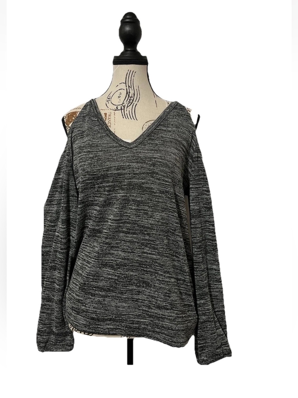 INC International Concepts Gray Cold Shoulder Long Sleeve Blouse Women’s Medium